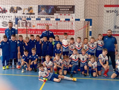 Sparing żaków z Wilki Dąbrówka.