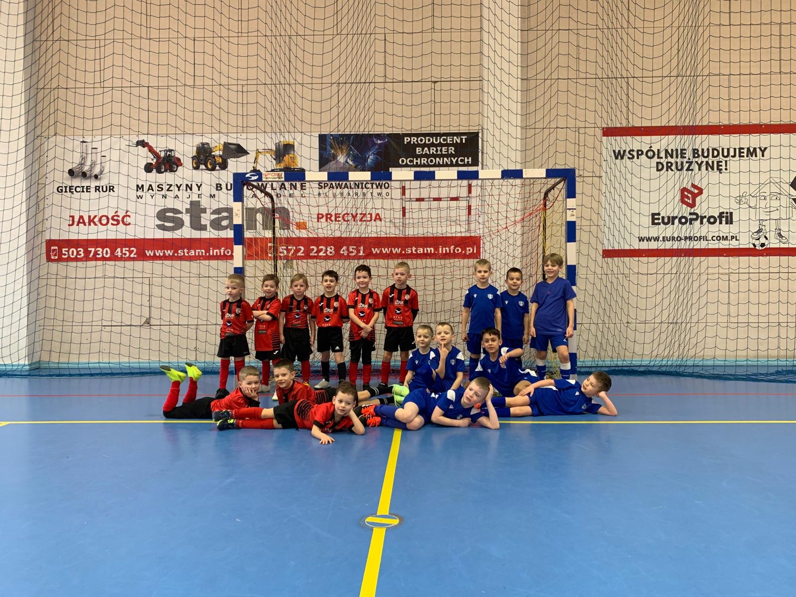 Sparing skrzatów z Promień Krzywiń.