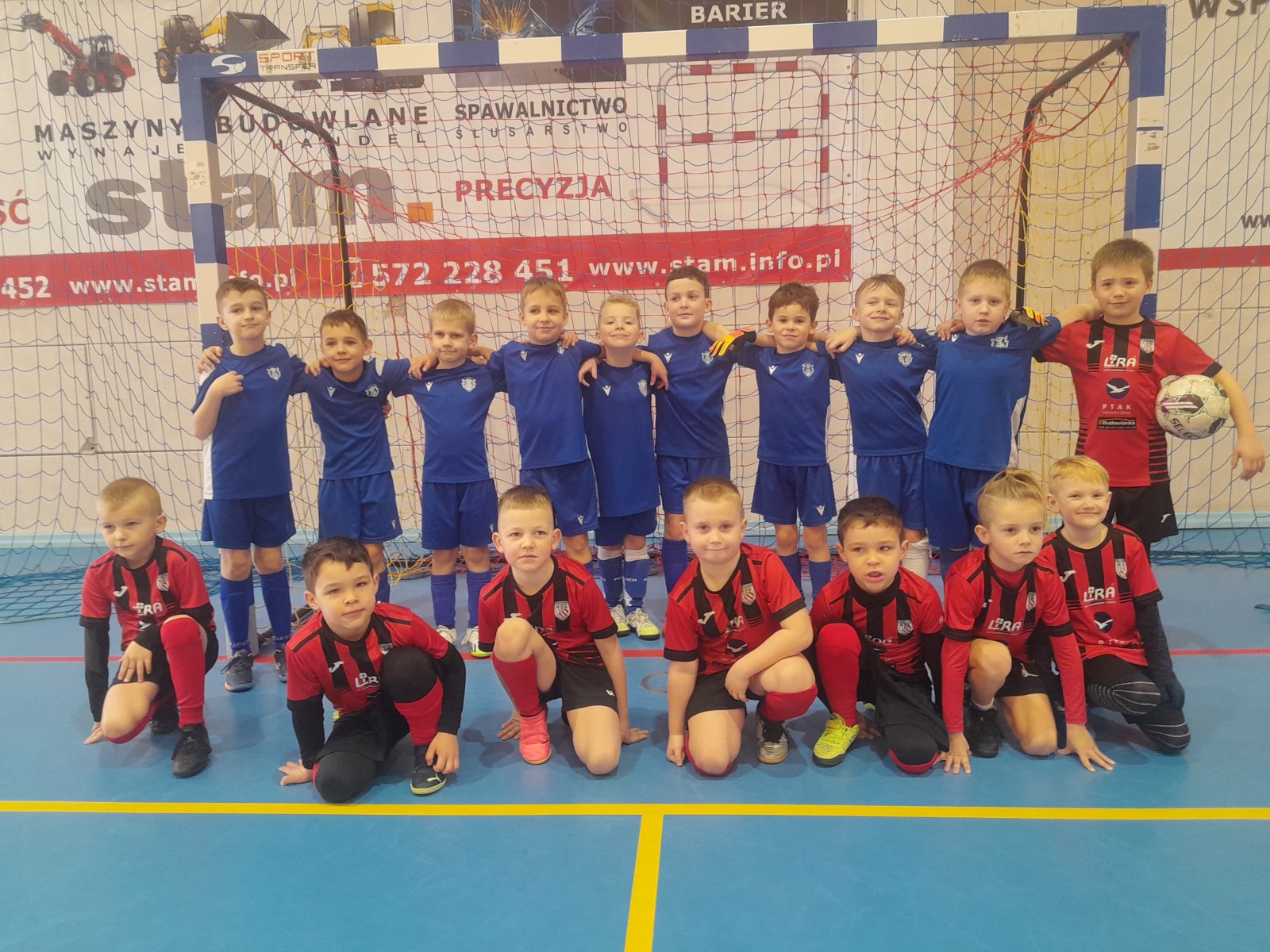 Sparing Żaków z Promieniem Krzywiń.